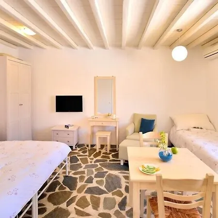 米科诺斯潘泰恩公寓酒店