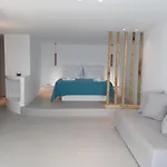 Mykonos Pantheon Kaló Livádi