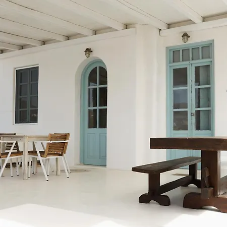 Mykonos Pantheon Aparthotel 4*