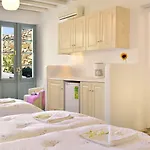Hotel apartamentowy Mykonos Pantheon Kalo Livadi