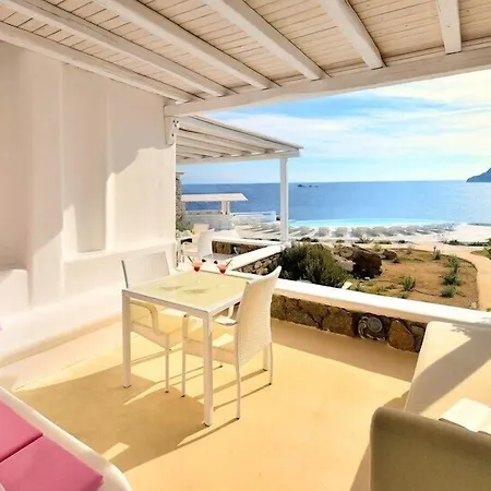 Mykonos Pantheon Lägenhetshotell 4*